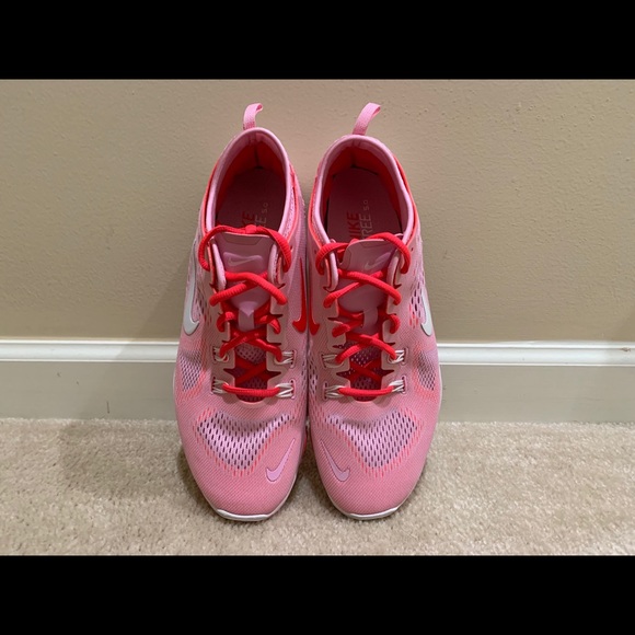 EUC NIKE FREE TR 5.0 - Picture 2 of 4